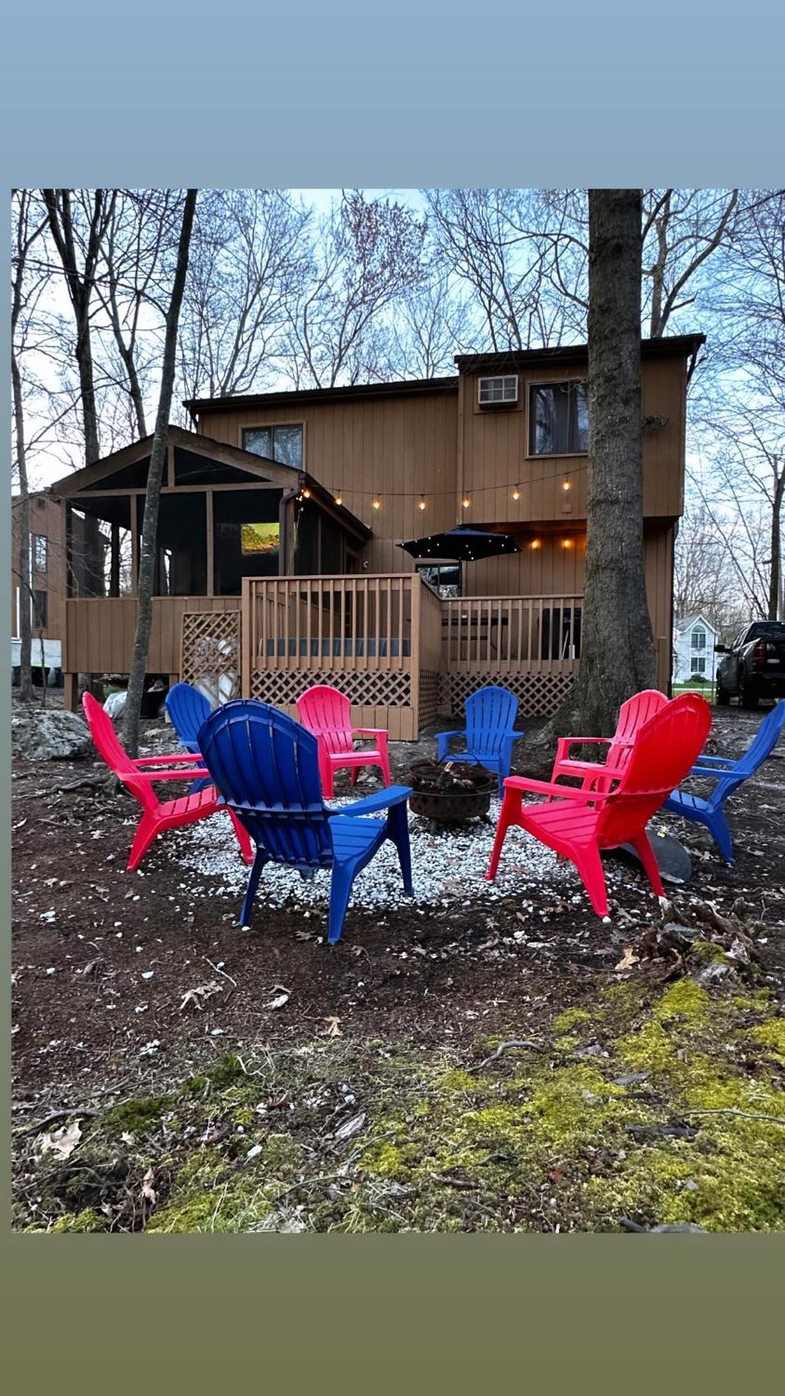 Cozy Cabin At Poconos With Hot Tub And Fire Pit East Stroudsburg Exterior photo